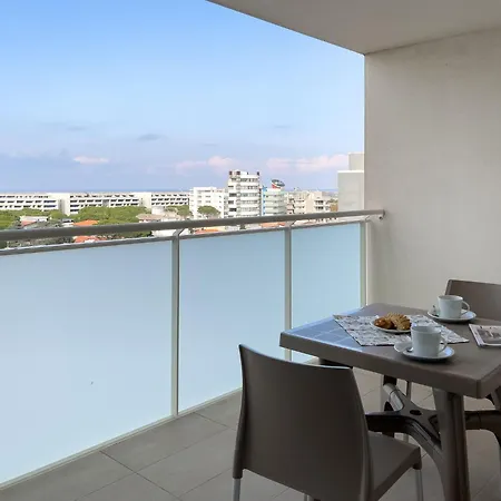 Well-equipped Flat Just 50m From The Apartment Lignano Sabbiadoro