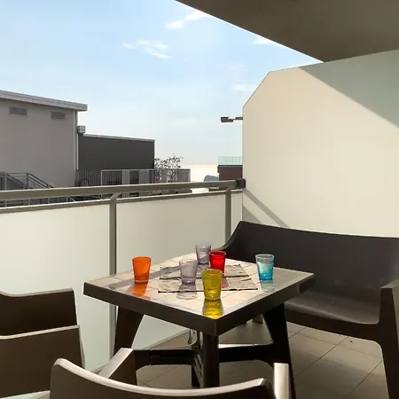 Well-equipped Flat Just 50m From The Apartment