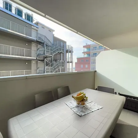Apartment Well-equipped Flat Just 50m From The Lignano Sabbiadoro